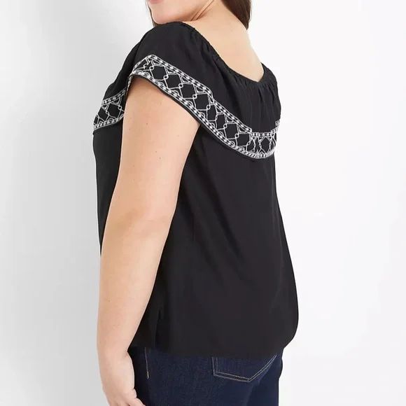 NWT LANE BRYANT Embroidered Top - Picture 1 of 4